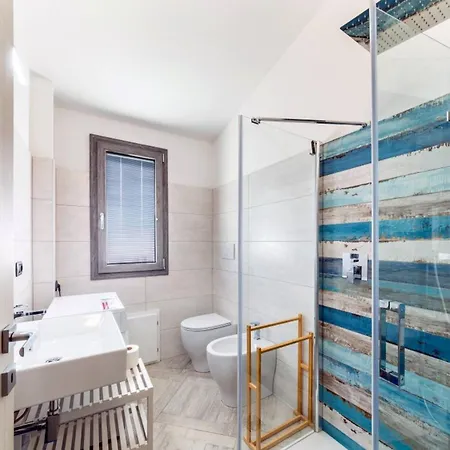 2 In Vg A 200m Dal Mare Apartment *