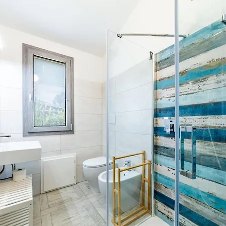 2 In Vg A 200m Dal Mare Apartment *